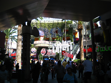 Universal City, 2009-07-25